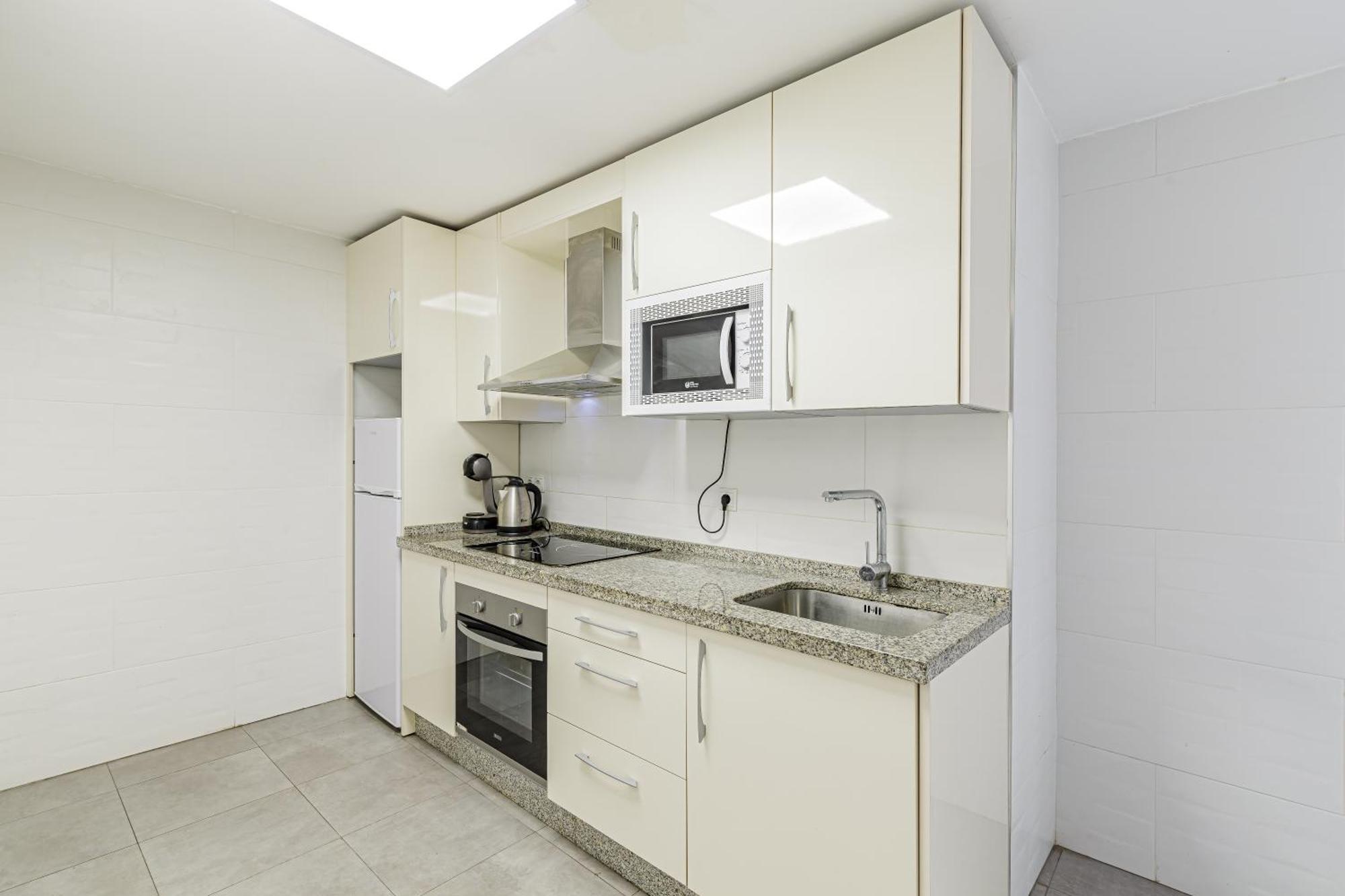 Apartament Piso Amplio Cerca Del Centro De Malaga Capital Zewnętrze zdjęcie