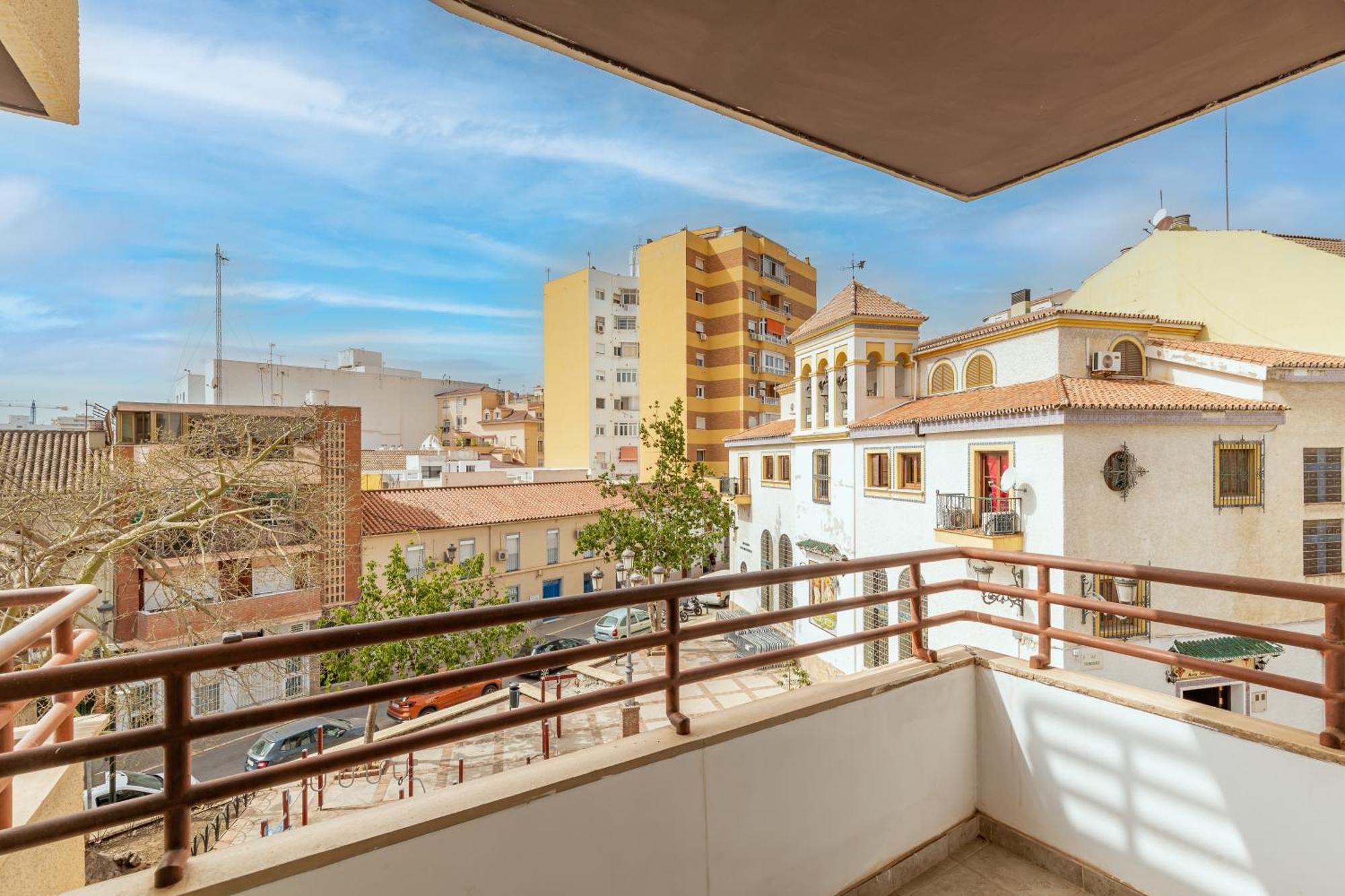Apartament Piso Amplio Cerca Del Centro De Malaga Capital Zewnętrze zdjęcie